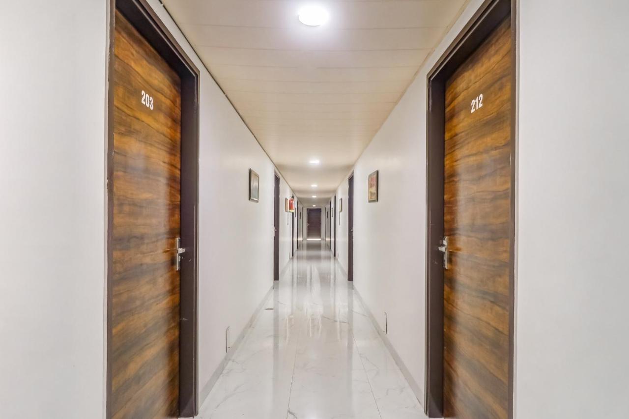 Townhouse Otel Ludhiana Dış mekan fotoğraf