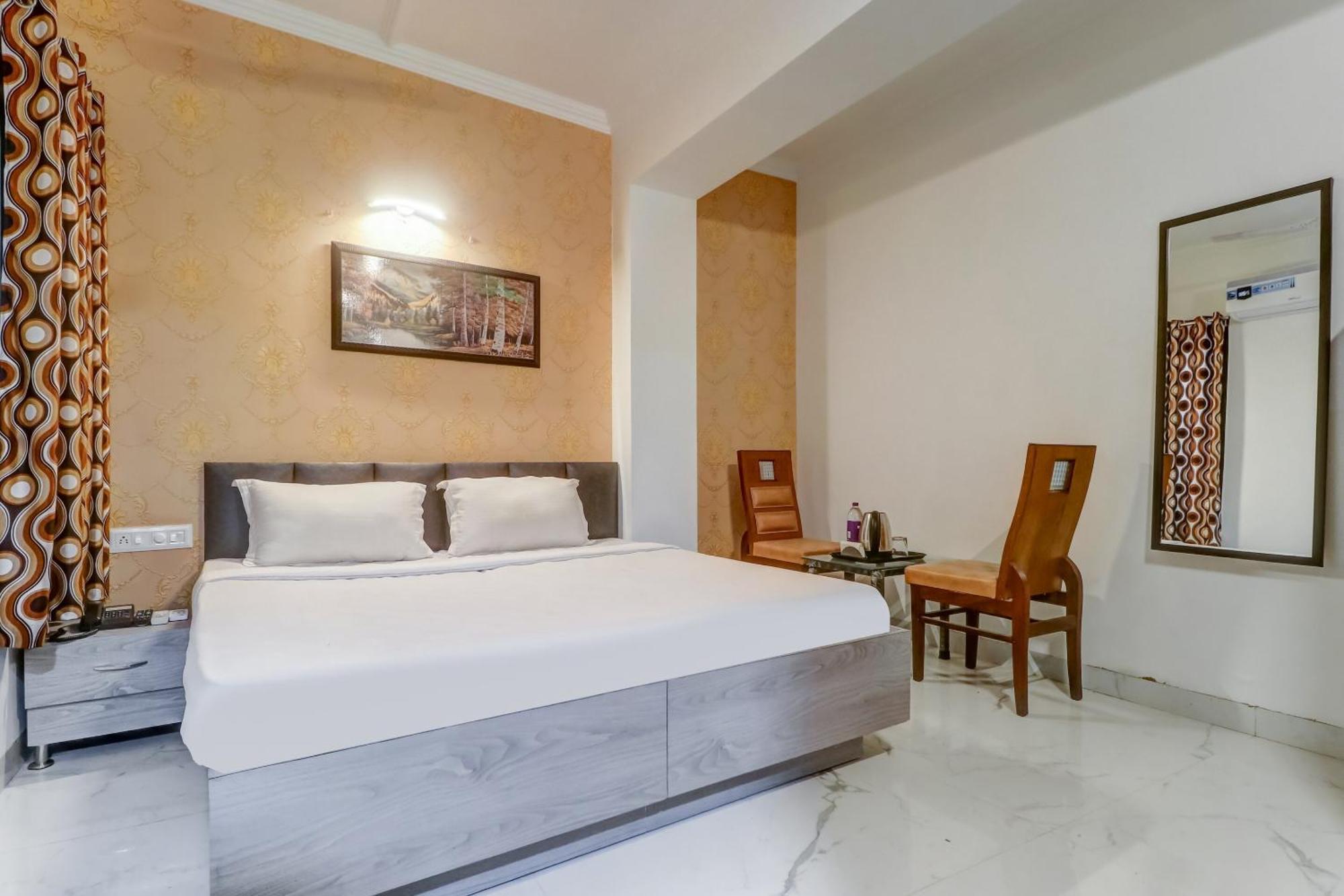Townhouse Otel Ludhiana Dış mekan fotoğraf