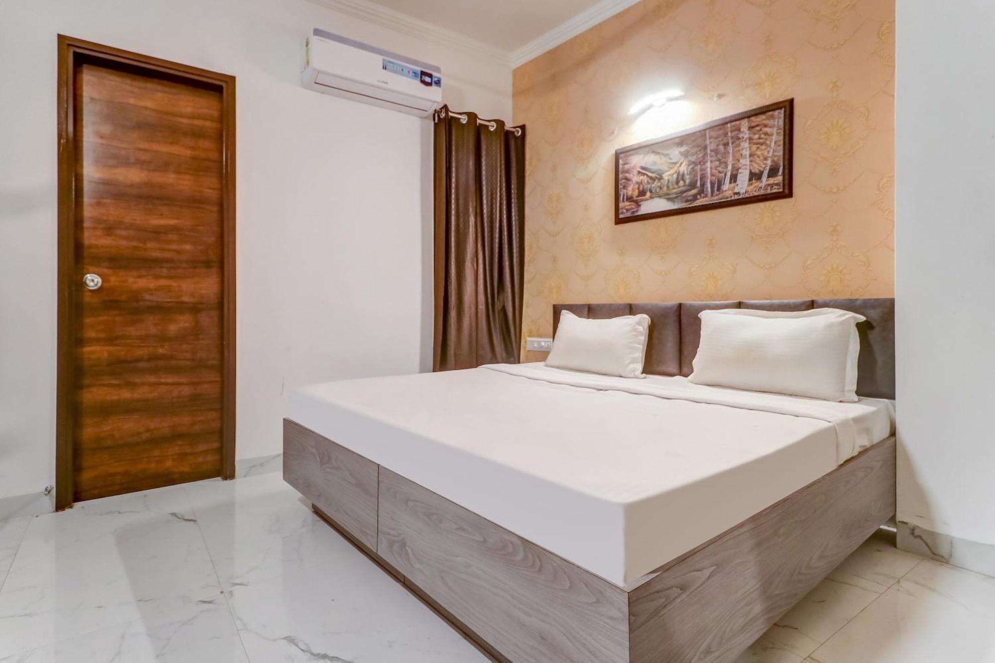 Townhouse Otel Ludhiana Dış mekan fotoğraf